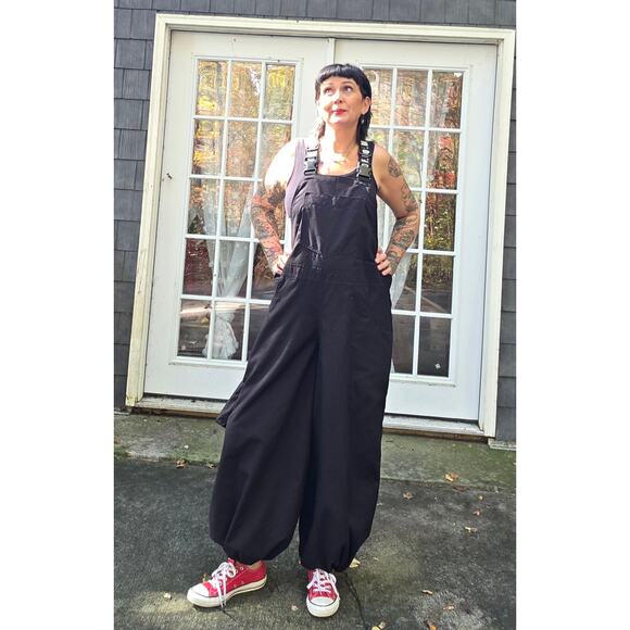 DOUF. Black Ripstop UFO Overalls Black One Size Fits Most Elastic Strap Buckle - Picture 7 of 8